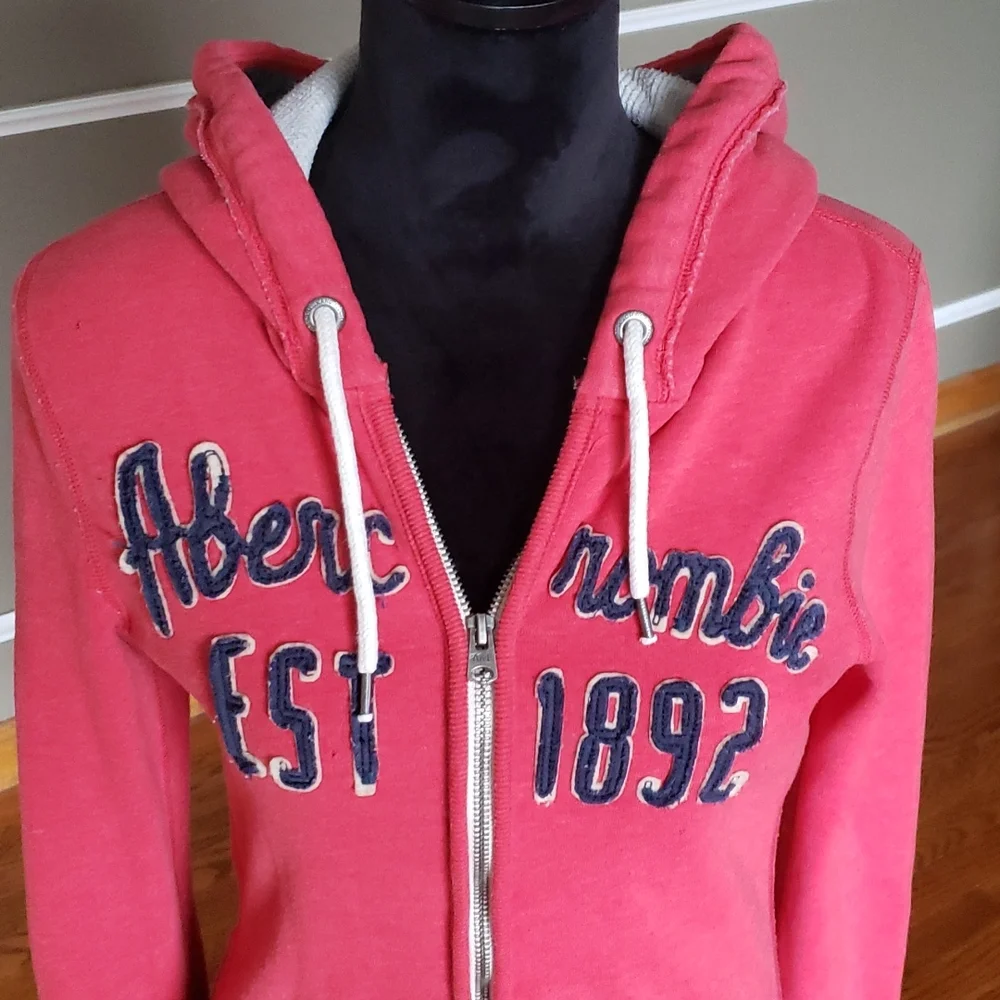 A&F Zippered Hoodie_2